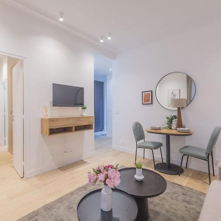 Peaceful Apartment - 1Br-4P - Batignolles Parijs Buitenkant foto