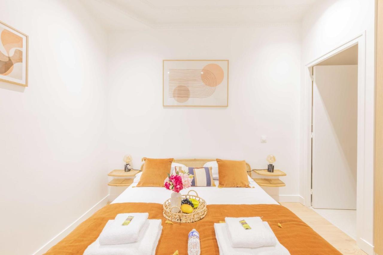 Peaceful Apartment - 1Br-4P - Batignolles Parijs Buitenkant foto